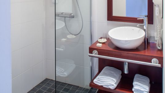 Salle de bain Vent d'Iroise Finistere - Hôtel Vent d'Iroise